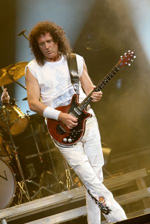 Queen w Paul Rodgers at the Coliseum Apr13-06 233.jpg